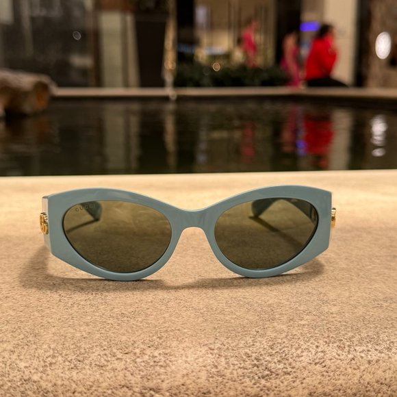 Gucci GG1401S 004 Light Blue Brand New Women's Sunglasses - Picture 8 of 16